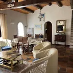 Maison Spacieuse 300m De La Avec Jardin Clos, Proche Commerces Et Secteur Calme - 8 Pers - Fr-1-224b-126 La Guérinière