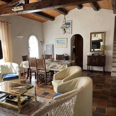 Maison Spacieuse 300m De La Avec Jardin Clos, Proche Commerces Et Secteur Calme - 8 Pers - Fr-1-224b-126 La Guérinière