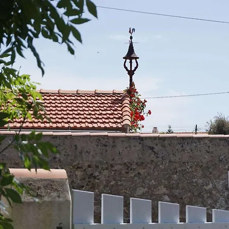 Holiday home Maison Spacieuse 300m De La Avec Jardin Clos, Proche Commerces Et Secteur Calme - 8 Pers - Fr-1-224b-126 *
