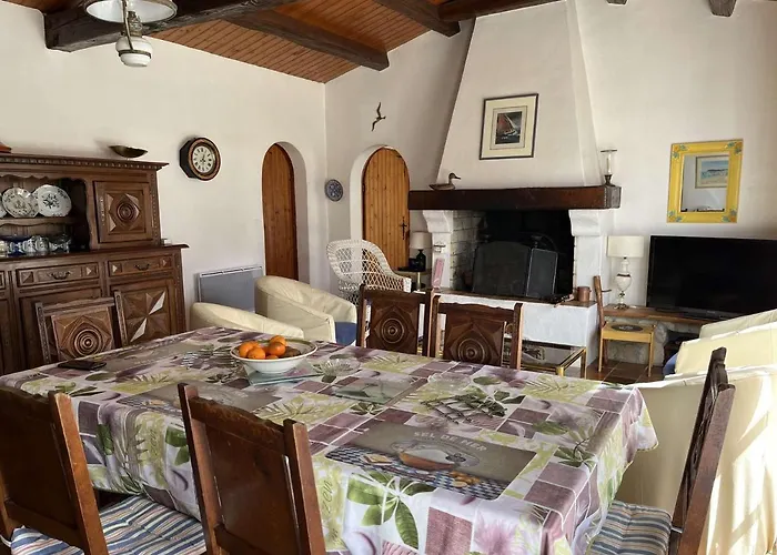 Maison Spacieuse 300m De La Avec Jardin Clos, Proche Commerces Et Secteur Calme - 8 Pers - Fr-1-224b-126