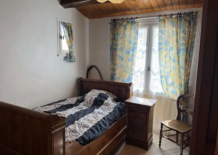 Hébergement de vacances Maison Spacieuse 300m De La Avec Jardin Clos, Proche Commerces Et Secteur Calme - 8 Pers - Fr-1-224b-126 La Guérinière